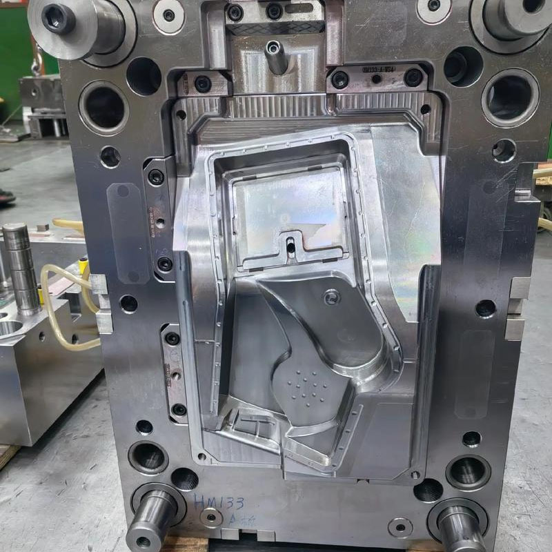 La aplicación de insertos de molde de inyección