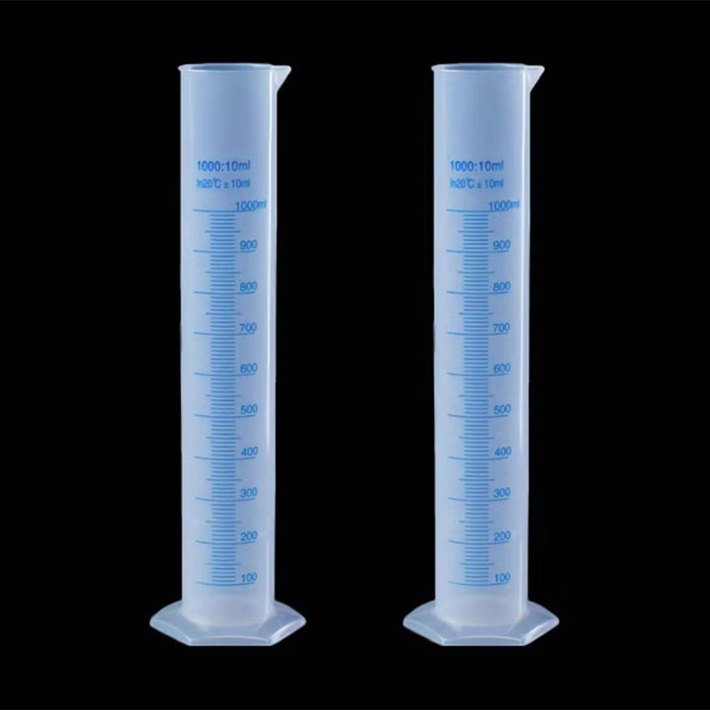Moldeo de cilindros de medición de plástico