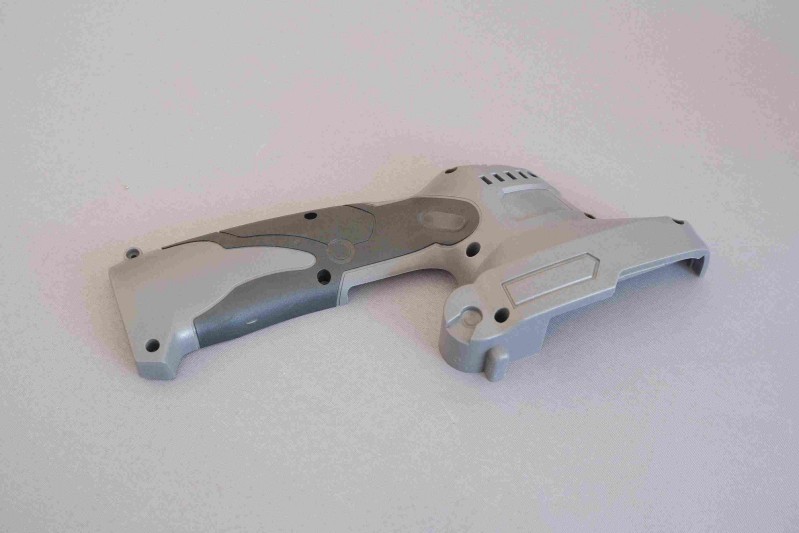 Fabricación de moldes de inyección de acero.